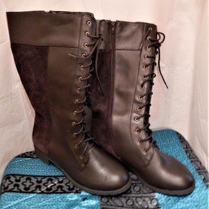 BOOTS - EXTRA WIDE 9 WW DARK BROWN LACE & ZIPPER
